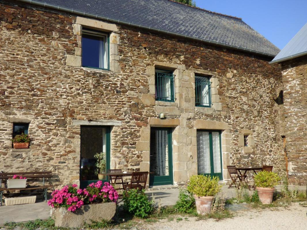 La Pahorie Bed and Breakfast Saint-Méloir-des-Ondes Exteriör bild