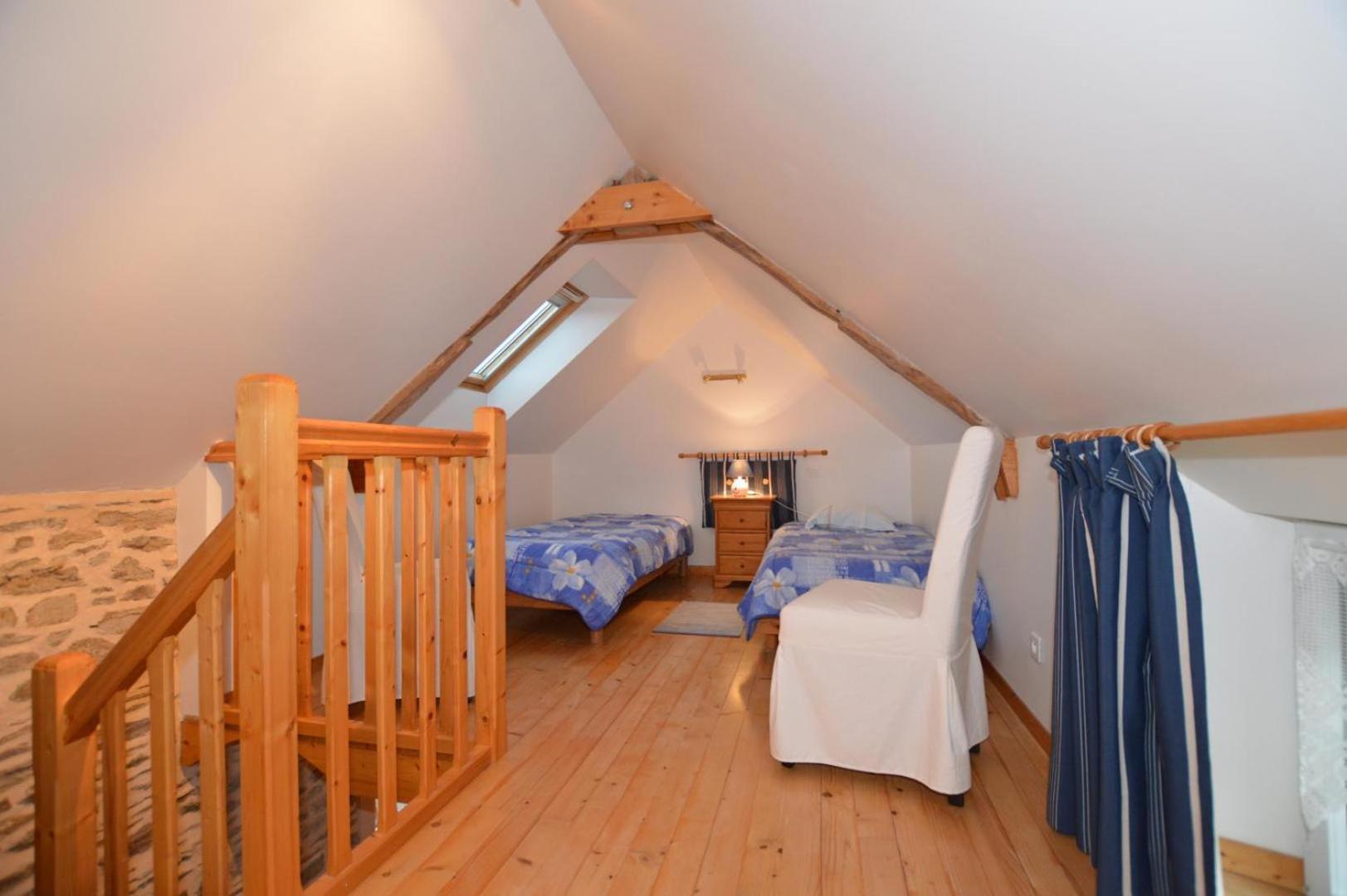 La Pahorie Bed and Breakfast Saint-Méloir-des-Ondes Exteriör bild