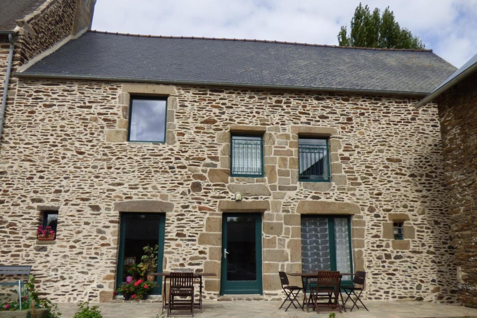 La Pahorie Bed and Breakfast Saint-Méloir-des-Ondes Exteriör bild
